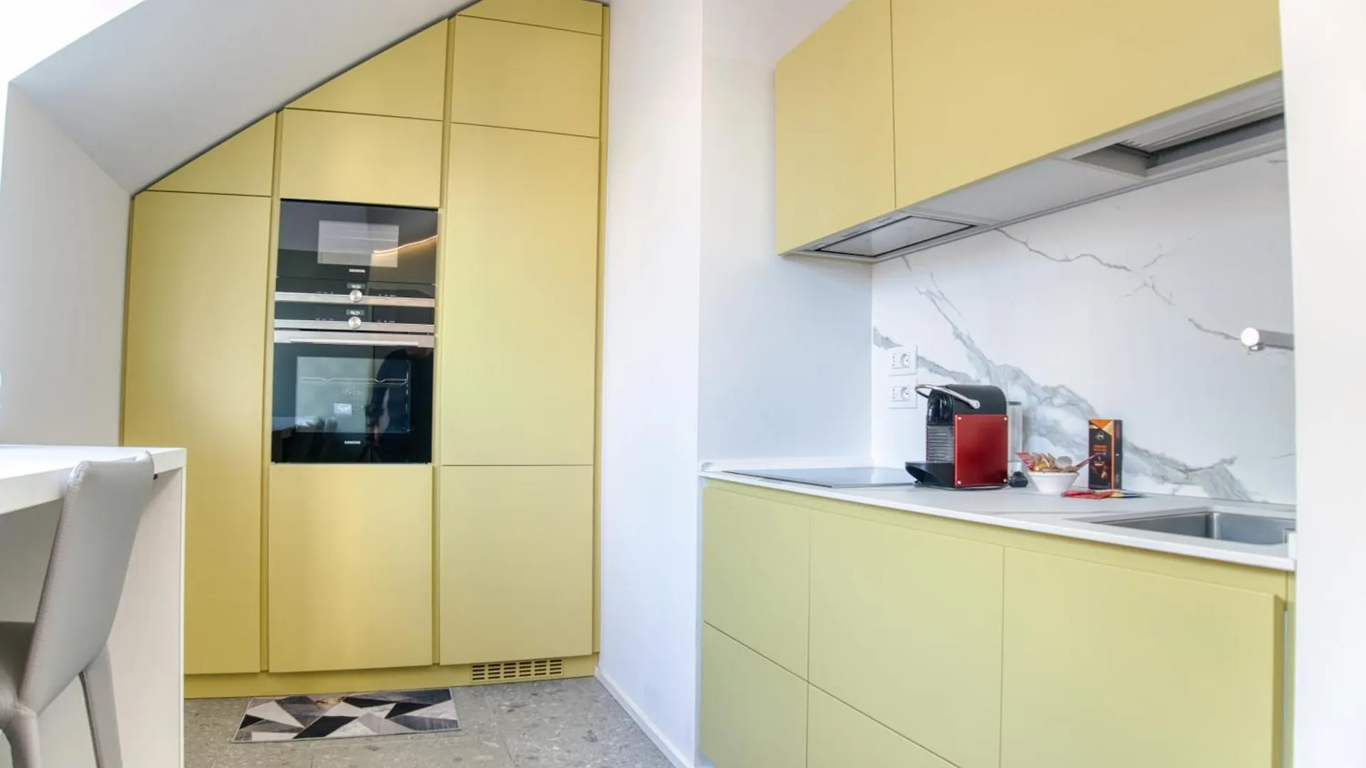 Corso Vittorio Emanuele Stunning Penthouse - Exclusive Living In Milan Apartment