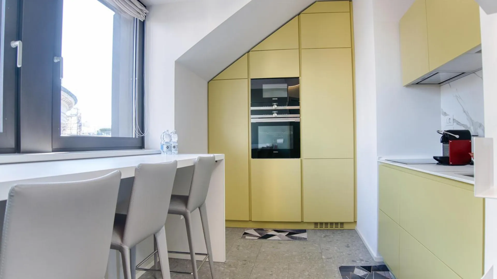 Corso Vittorio Emanuele Stunning Penthouse - Exclusive Living In Milan Apartment