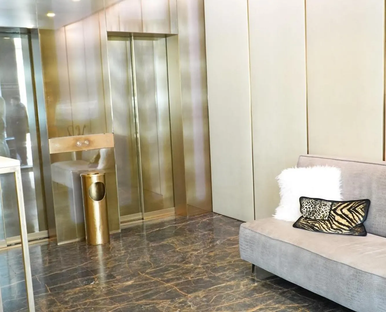 Corso Vittorio Emanuele Stunning Penthouse - Exclusive Living In Milan Apartment
