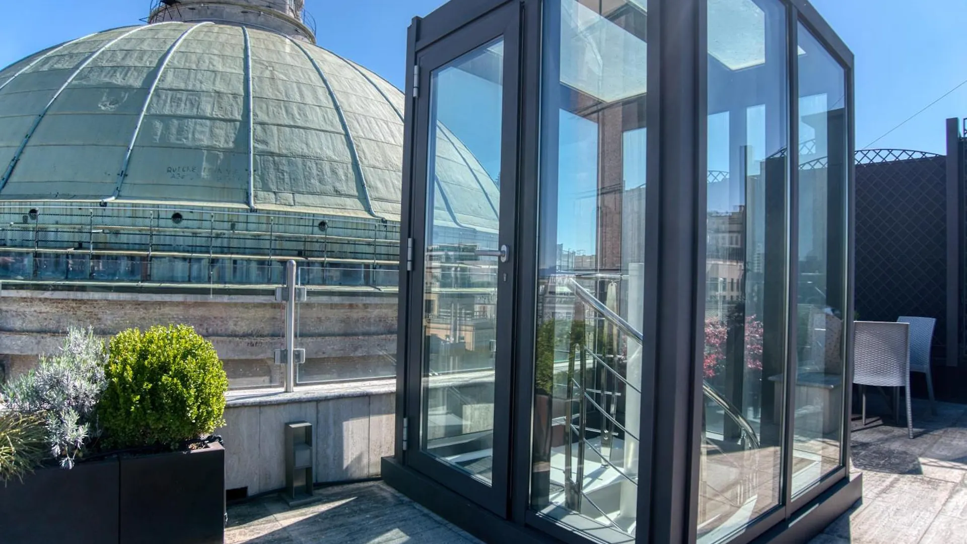 Corso Vittorio Emanuele Stunning Penthouse - Exclusive Living In Milan Apartment