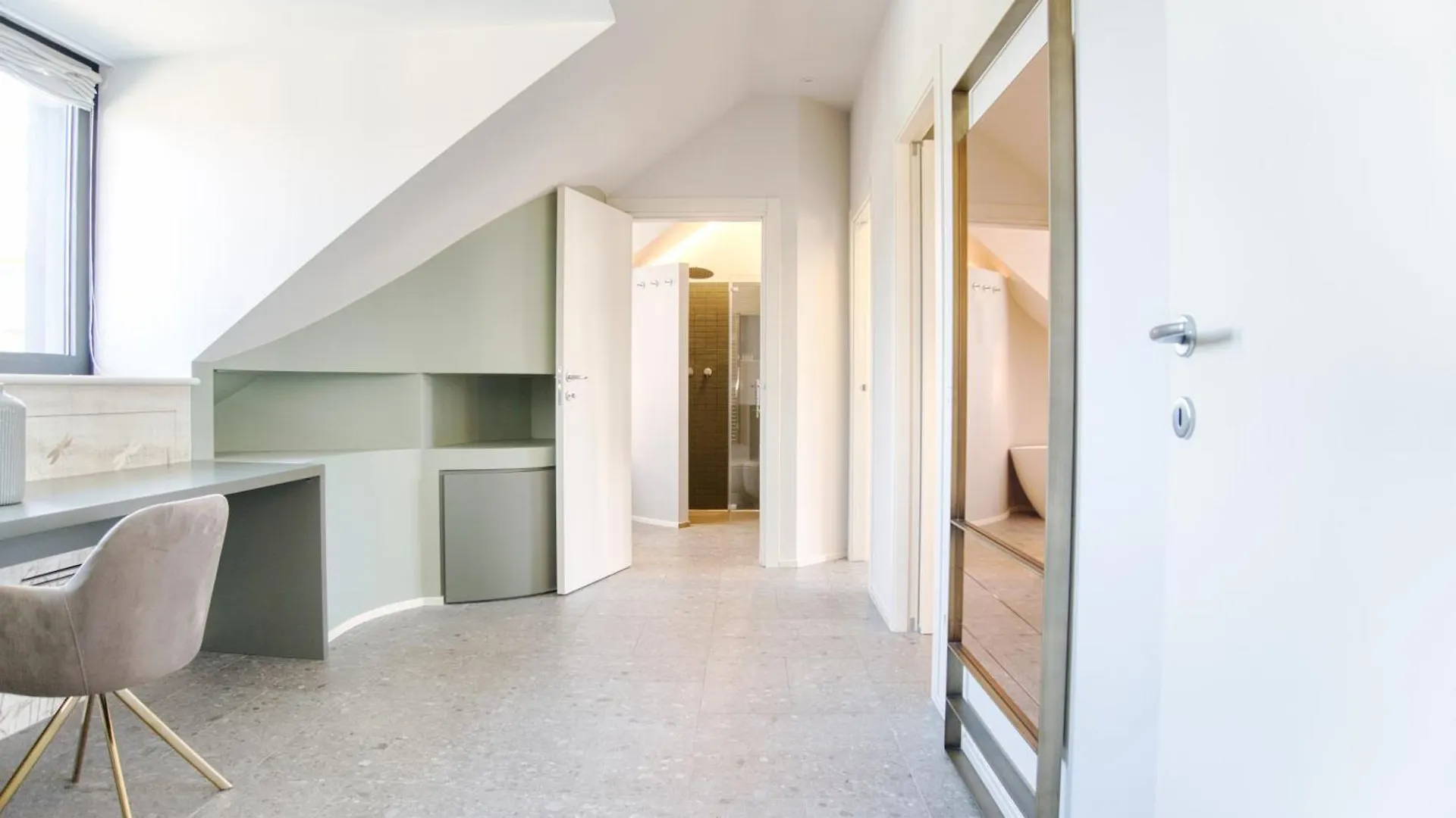 Corso Vittorio Emanuele Stunning Penthouse - Exclusive Living In Milan Apartment